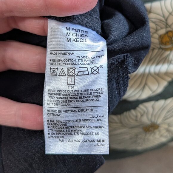 Pull on Wide Leg Black Dress Pant M Petite - Picture 6 of 6